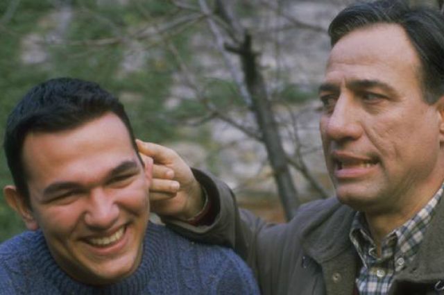 032 Kemal Sunal kimdir? Nereli? Kaç yaşında öldü? Neden öldü? Kemal Sunal filmleri