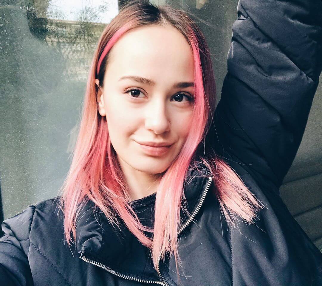 Müge Bayramoğlu Kimdir? Kaç yaşında? Nereli? Müge Bayramoğlu oyunculuk kariyeri Müge Bayramoğlu Kimdir? Kaç yaşında? Nereli? Müge Bayramoğlu oyunculuk kariyeri