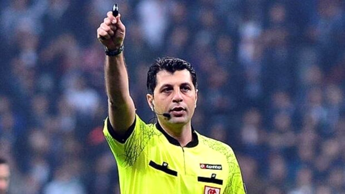 Mustafa Öğretmenoğlu kimdir, kaç yaşında ve nereli? Mustafa Öğretmenoğlu hangi takımlı ve mesleği ne? Mustafa Öğretmenoğlu kimdir, kaç yaşında ve nereli? Mustafa Öğretmenoğlu hangi takımlı ve mesleği ne?