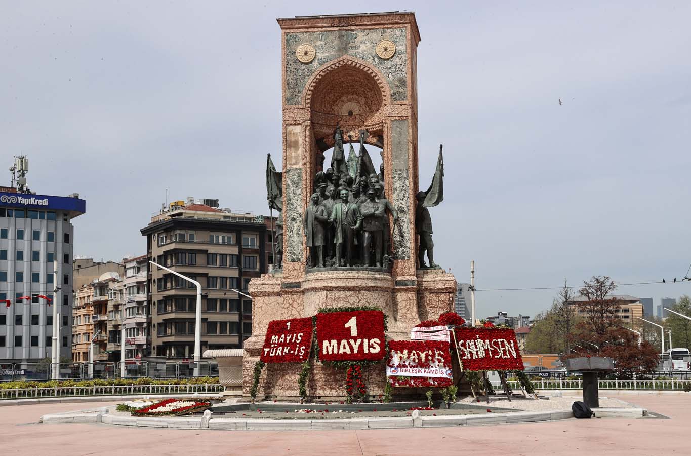 İstanbul Valiliğinden 1 Mayıs açıklaması: Taksim’e çıkmaya çalışan 212 kişi gözaltına alındı