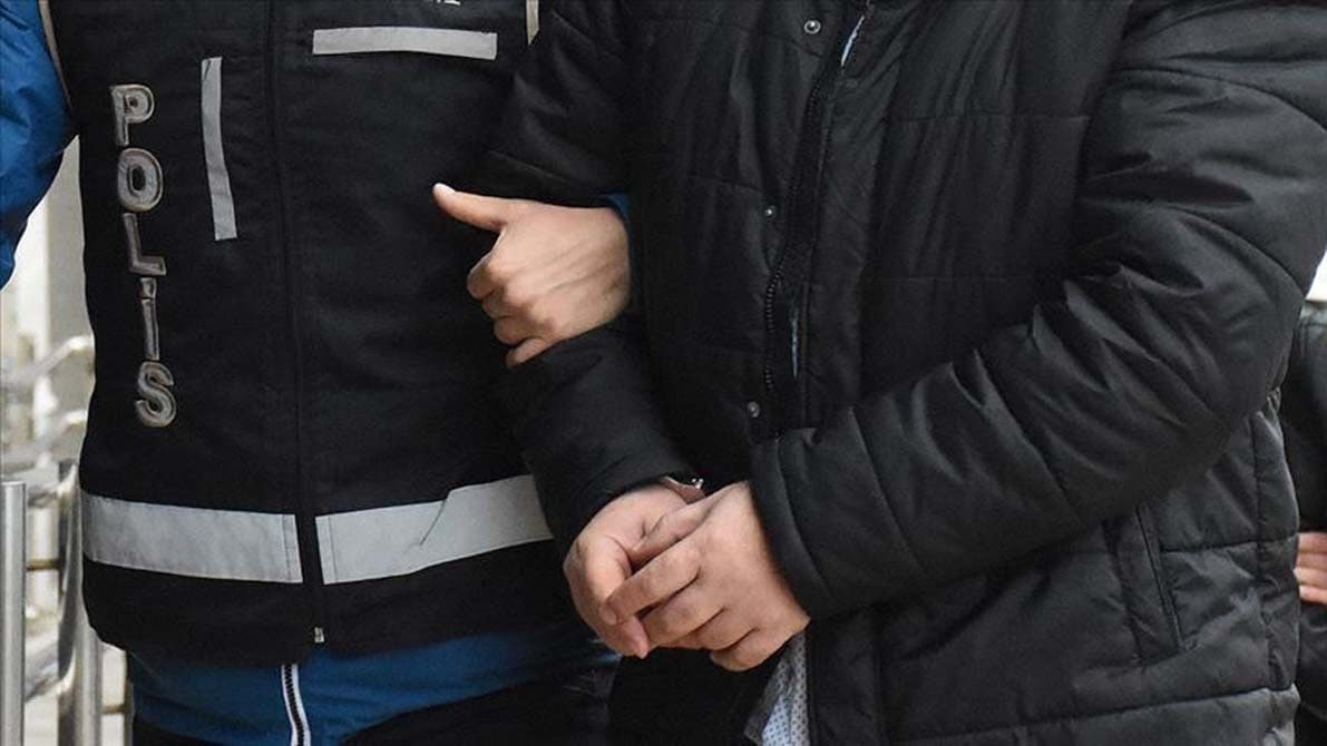 Ankara’da 1 Mayıs eylemine polis engeli: 41 kişi gözaltına alındı! Ankara’da 1 Mayıs eylemine polis engeli: 41 kişi gözaltına alındı!