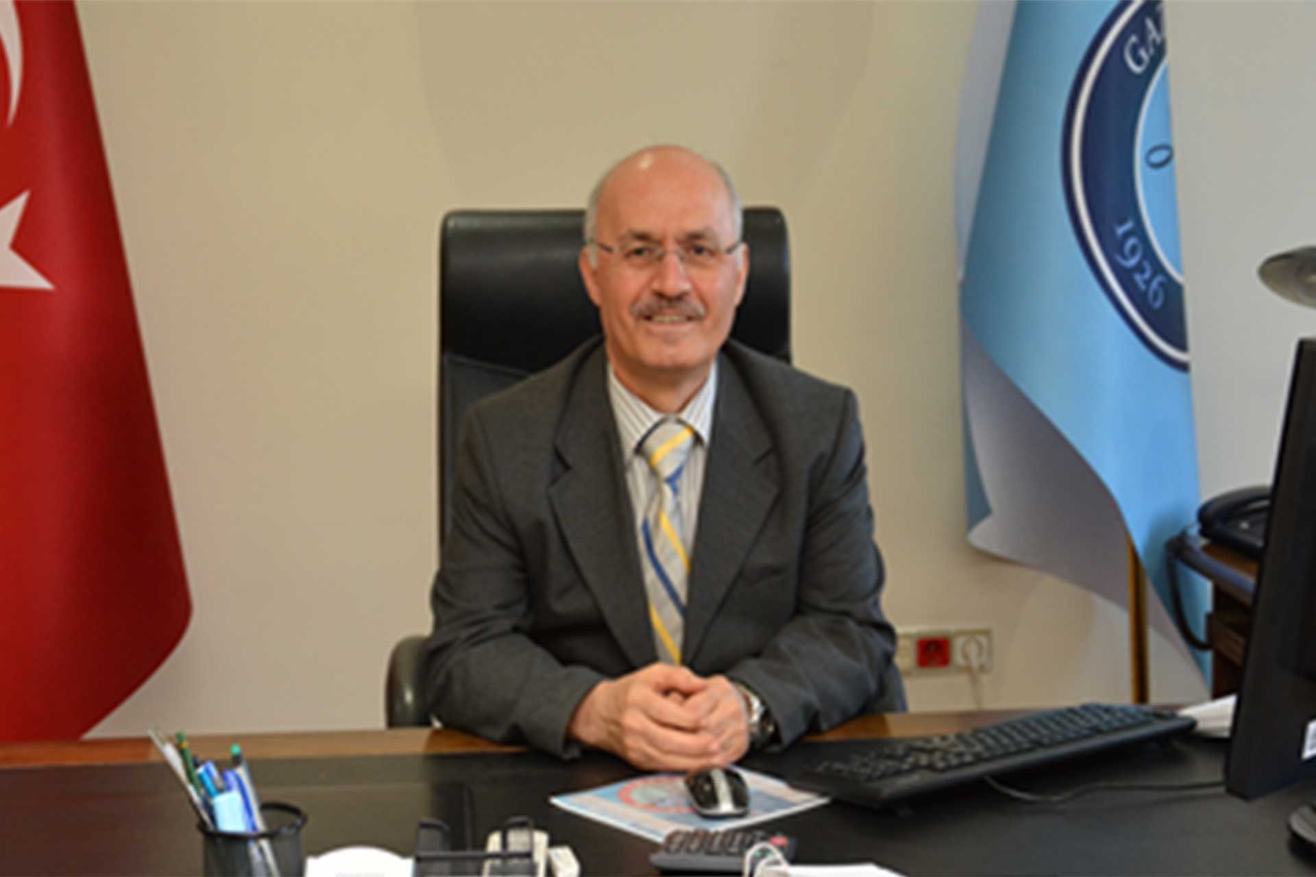 1116113-003 Orhan Acar kimdir? Gazi Üniversitesi Dekanı Orhan Acar'ın videosu nedir?