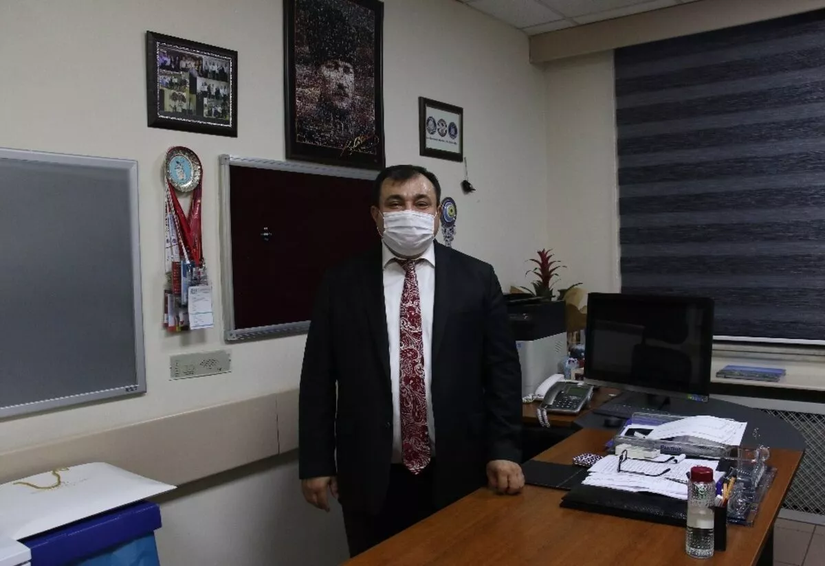 Prof. Dr. Ahmet Demircan kimdir? Koronavirüse mi yakalandı?