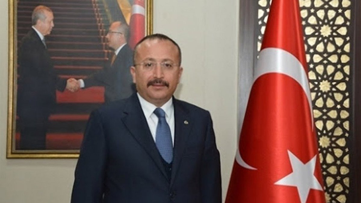 1320668 Denizli Valisi Ali Fuat Atik kimdir? Kaç yaşında? | Siyasi hayatı ve kariyeri