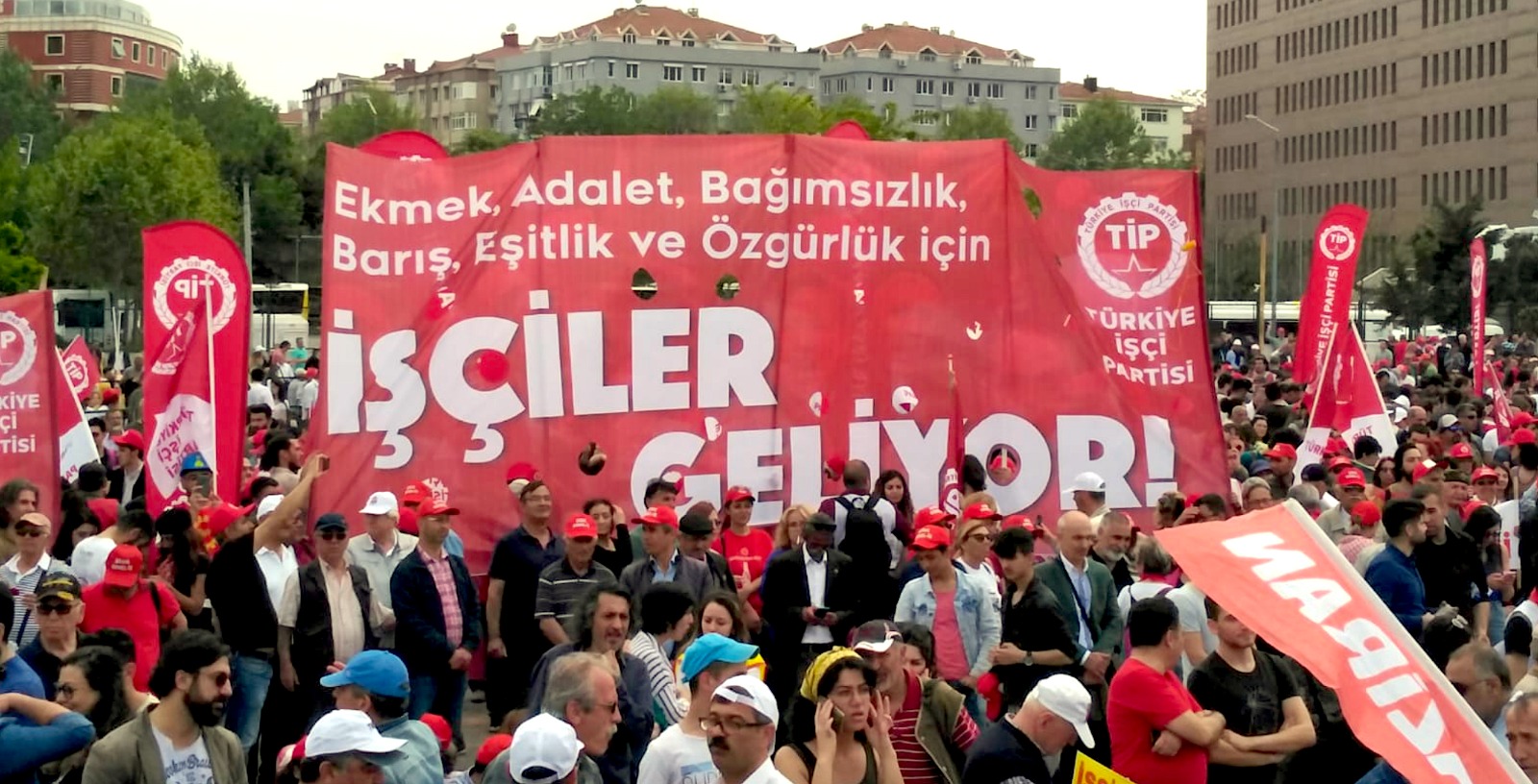 15567111051-mayis 1 Mayıs tatil mi 2021? 1 Mayıs hangi güne denk geliyor?