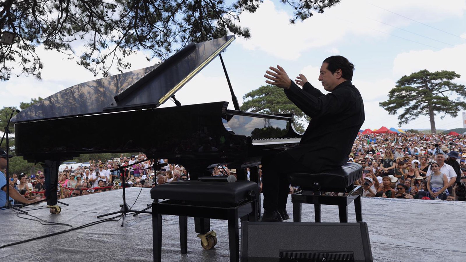 1566129093633-fazil-say Fazıl Say kimdir? Nereli, kaç yaşında? Eşi kim? Eserleri nelerdir?