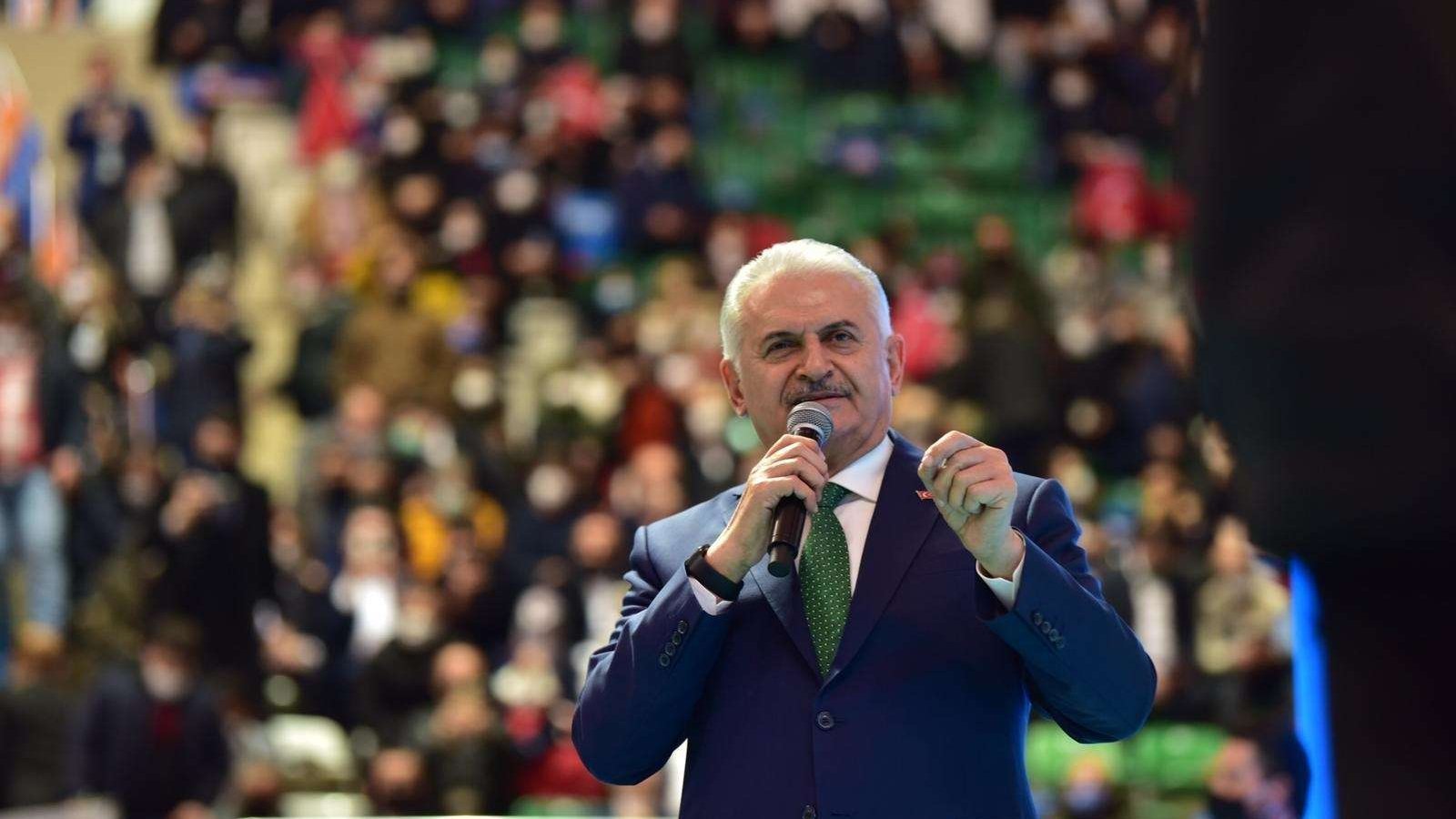 169336-binali-yildirim-dan-bursa-da-carpici-aciklamalar-8cf865efe0cb3158464f48dd6736f5eb AK Parti'nin yeni genel başkan vekili Binali Yıldırım kimdir, nereli, kaç yaşında?