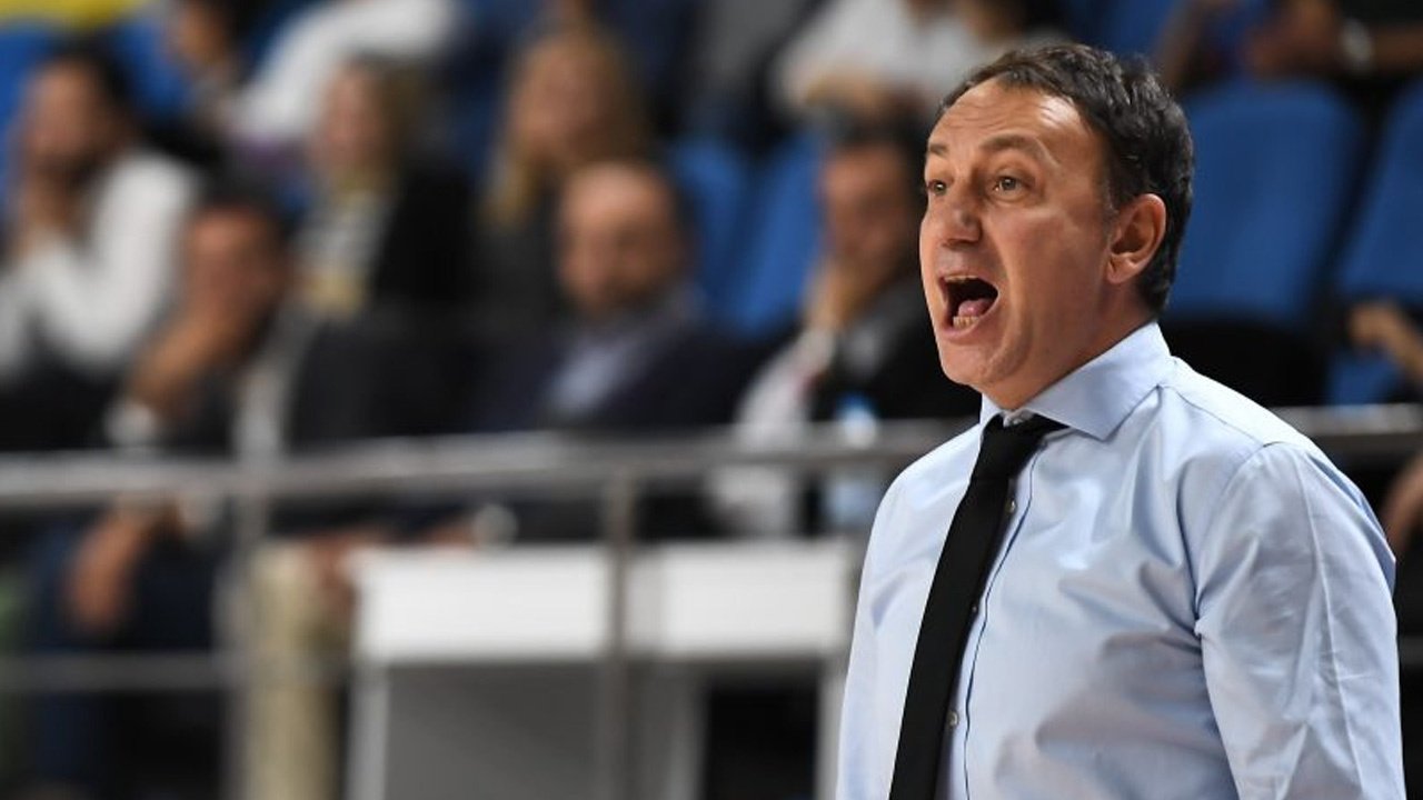 2-shi5-cover-inmj-cover Orhun Ene kimdir? A Milli Basketbol Takımı Başantrenörü Orhun Ene kaç yaşında?