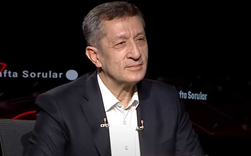 Bakan Selçuk’tan Atama Bekleyen Öğretmenleri Üzecek Haber