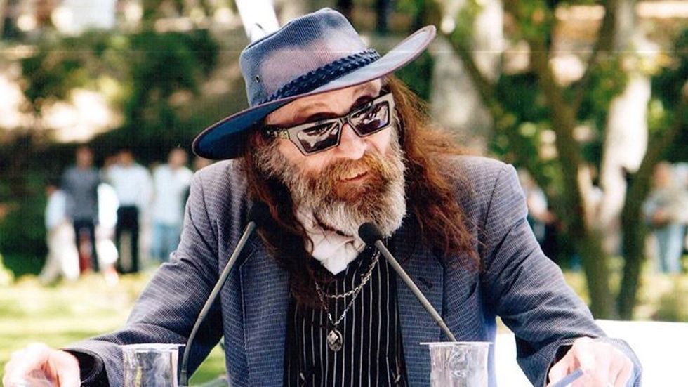 5265264 Cem Karaca Kimdir | Hayatı, Şarkıları