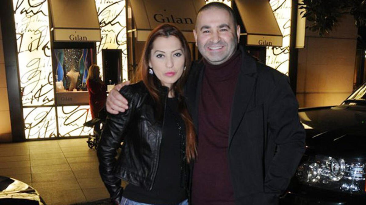 5c8dfd6745d2a05010dd1072 Şafak Sezer kimdir? Nereli? Kaç yaşında? Evli mi? | Şafak Sezer hayatı