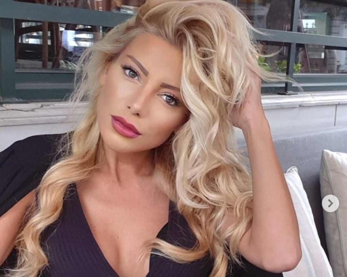 5e119223bf214412e4a67f22 Gülşah Saraçoğlu kimdir, kaç yaşında? Aslen nereli?