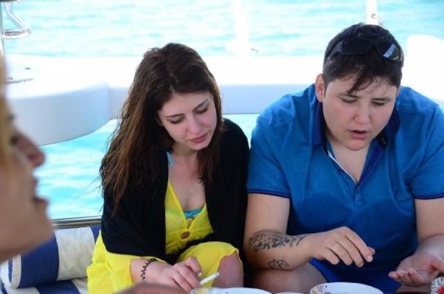 640xauto-195 Mehmet Aydın kimdir? Nereli? Kaç yaşında? Karısı kim? Şimdi nerede? Kaç para dolandırdı?