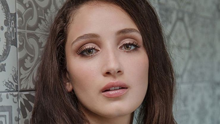 Gökçe Akyıldız kimdir? Gökçe Akyıldız kaç yaşında anne oldu? Eşi kim? Gökçe Akyıldız kimdir? Gökçe Akyıldız kaç yaşında anne oldu? Eşi kim?