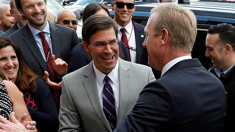 ABD’nin yeni Savunma Bakanı Mark Esper kimdir?