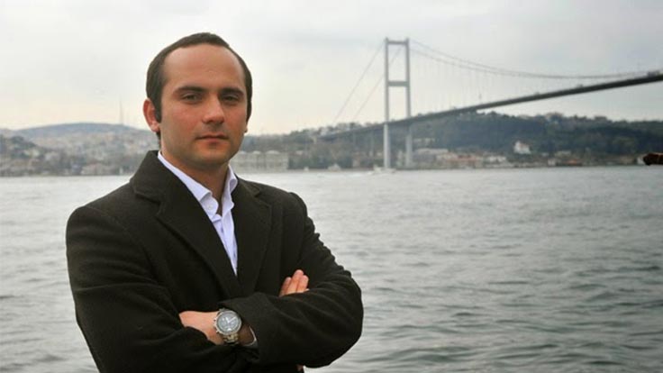 Tayfun Kahraman kimdir, aslen nerelidir, kaç yaşındadır?