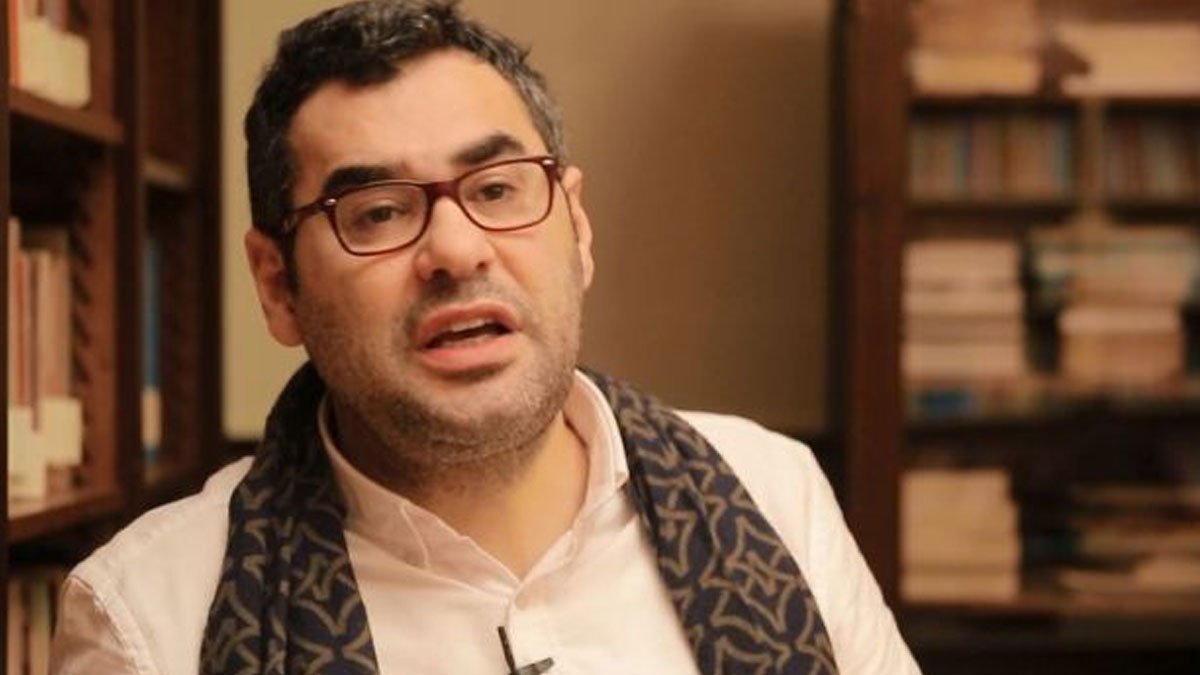 68851 Gazeteci Enver Aysever kimdir? Nereli? Kaç yaşında? Enver Aysever suçu ne?