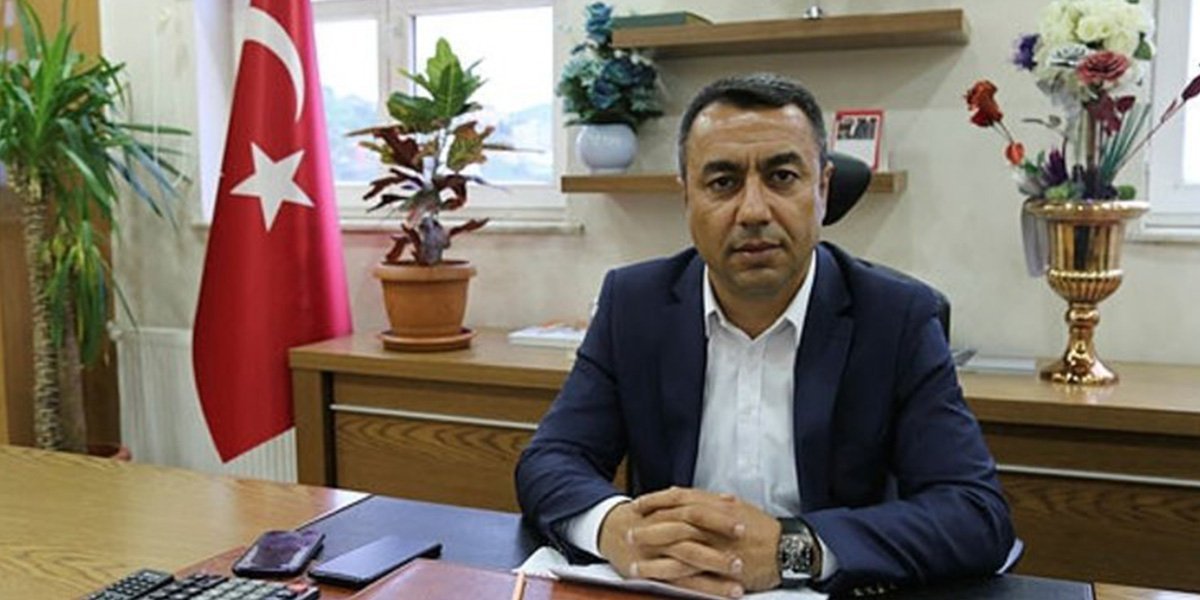 Ayhan Eren kimdir? Nereli ve kaç yaşında? – Ayhan Eren neden istifa etti?