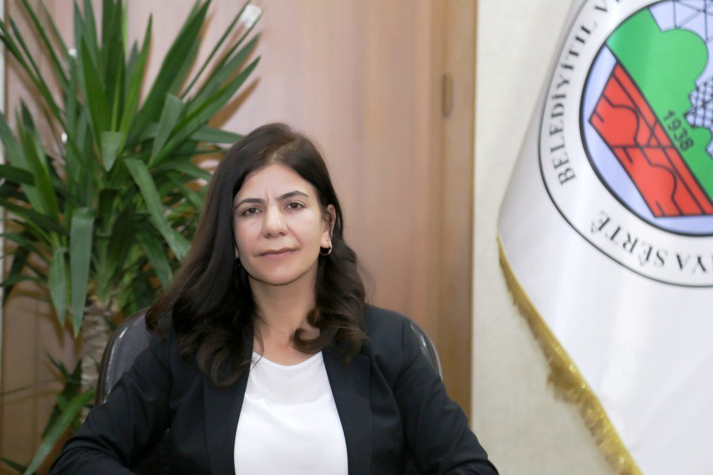 Siirt Belediye Başkanı Berivan Helen Işık kimdir? Neden görevden alındı? Siirt Belediye Başkanı Berivan Helen Işık kimdir? Neden görevden alındı?