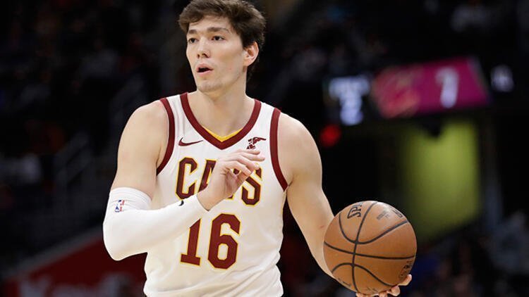 Cedi Osman kimdir? Nereli? Kaç yaşında? Boyu kaç?