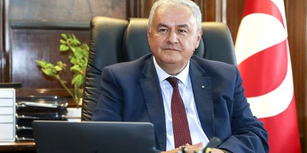 Mustafa Verşan Kök kimdir? Nereli ve kaç yaşında?