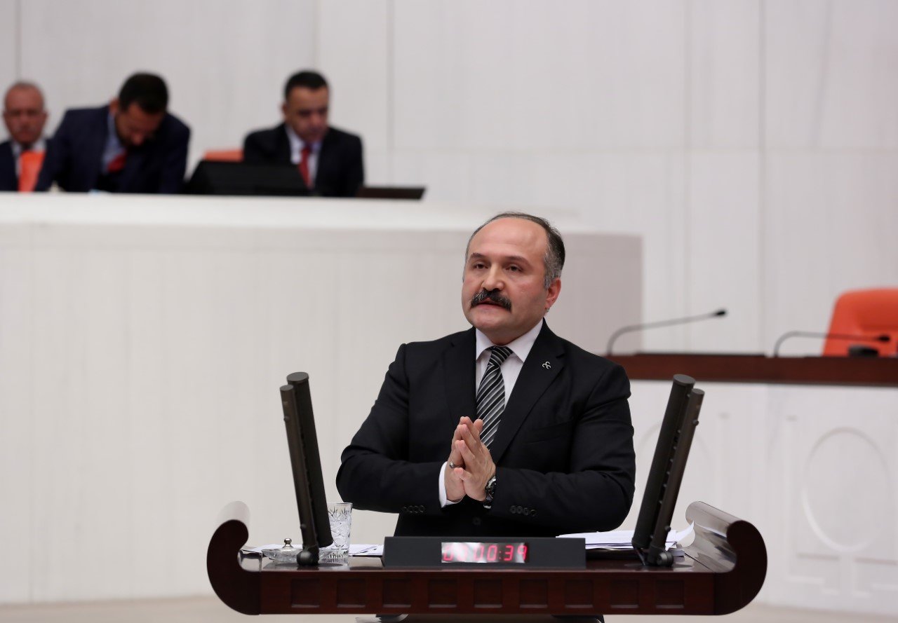 Erhan Usta kimdir? Kaç yaşında? Nereli? MHP’den neden ihraç edildi? İYİ Parti’ye geçti mi? Erhan Usta kimdir? Kaç yaşında? Nereli? MHP’den neden ihraç edildi? İYİ Parti’ye geçti mi?