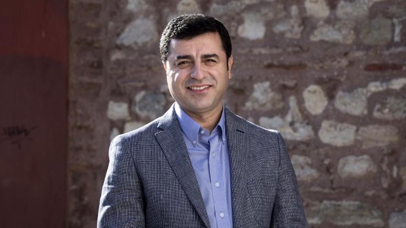 Selahattin Demirtaş kimdir? Nerelidir? Nerede doğdu? Kaç yaşında? Siyasi hayatı Selahattin Demirtaş kimdir? Nerelidir? Nerede doğdu? Kaç yaşında? Siyasi hayatı