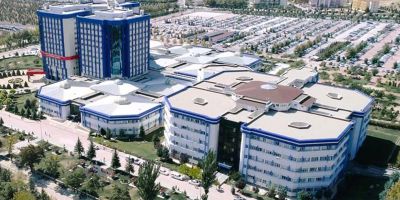 Tıp Fakültesi öğrencisi Merve Mercan, koronavirüs nedeniyle hayatını kaybetti