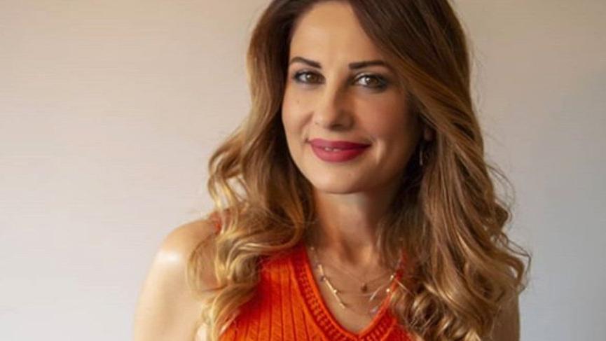 Hande Kazanova kimdir? Kaç yaşında? Eşi kim? Astrolog Hande Kazanova burcu ne? Hande Kazanova kimdir? Kaç yaşında? Eşi kim? Astrolog Hande Kazanova burcu ne?