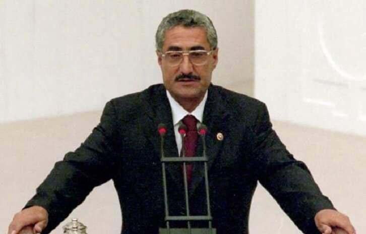 Zeki Ergezen kimdir? Kaç yaşında? Neden öldü? Zeki Ergezen kimdir? Kaç yaşında? Neden öldü?