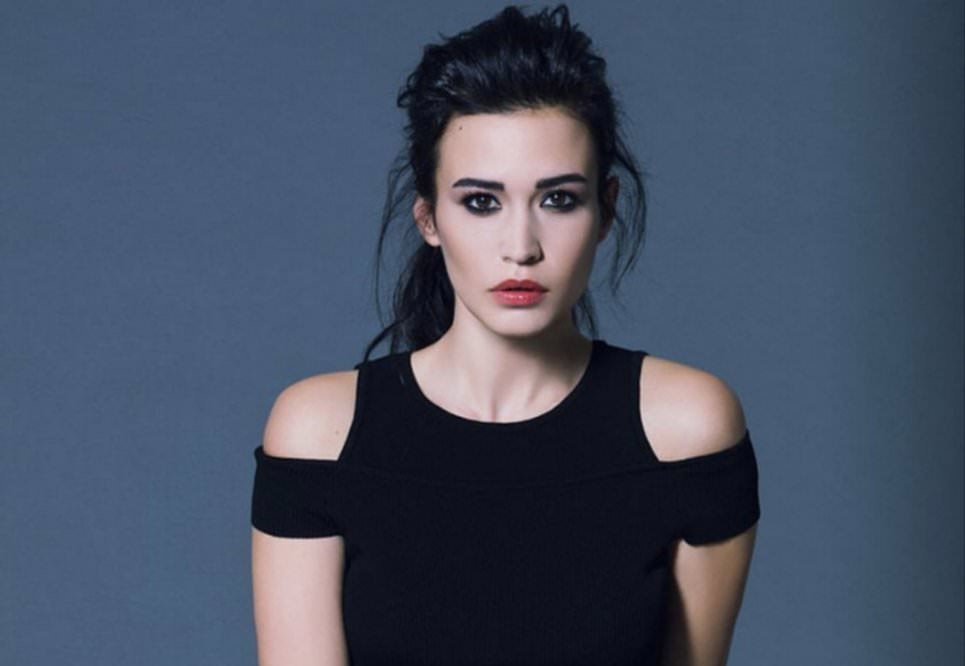 Ecem Özkaya Kimdir? Gönül Dağı “Zahide” karakteri kimdir? Ecem Özkaya Kimdir? Gönül Dağı “Zahide” karakteri kimdir?