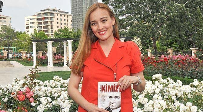 Muharrem İnce’nin memleket hareketinde yer alan Çiğdem Bayraktar Ör kimdir, kaç yaşında? Muharrem İnce’nin memleket hareketinde yer alan Çiğdem Bayraktar Ör kimdir, kaç yaşında?