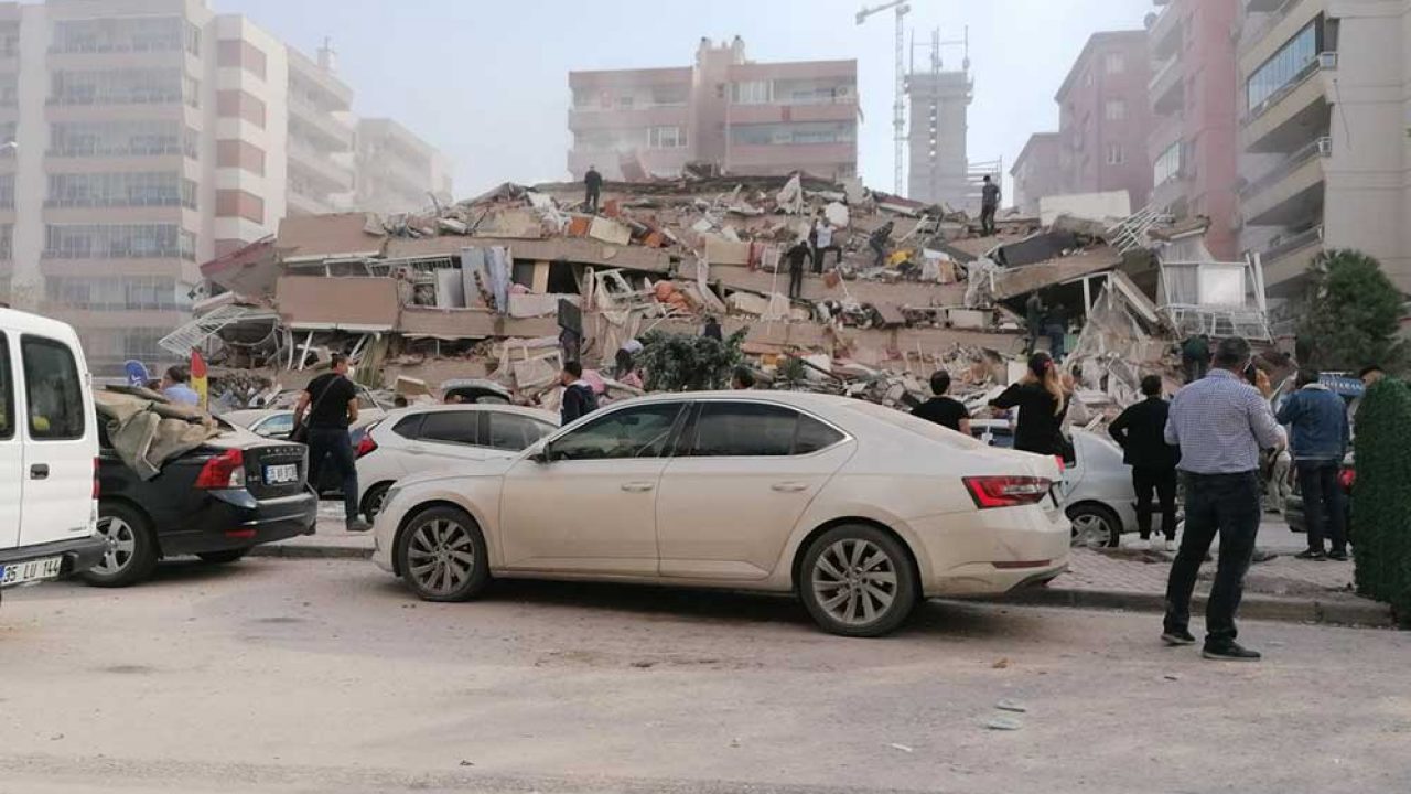 Asena Türk kimdir? Ne dedi? İzmir depremi ile ilgili paylaşımı