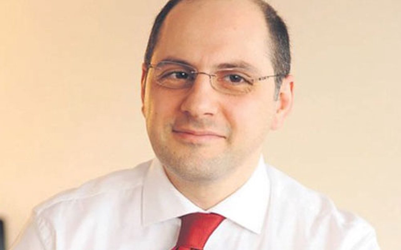 Berat Albayrak’ın kardeşi kimdir? Serhat Albayrak kimdir, kaç yaşında, nereli, ne iş yapar? Berat Albayrak’ın kardeşi kimdir? Serhat Albayrak kimdir, kaç yaşında, nereli, ne iş yapar?