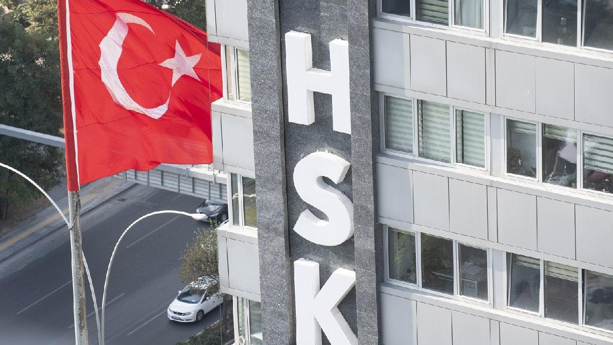 Canel Rüzgar kimdir, nereli, kaç yaşında? Canel Rüzgar hangi görevlerde bulundu? Canel Rüzgar kimdir, nereli, kaç yaşında? Canel Rüzgar hangi görevlerde bulundu?