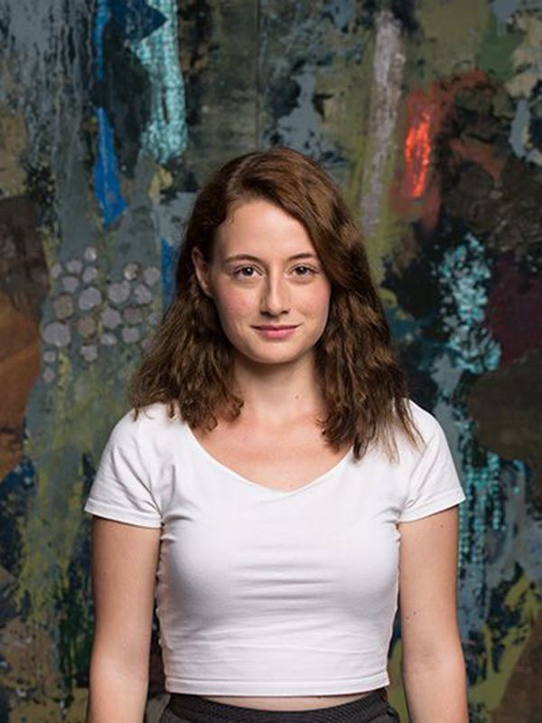 affdf12499b0c10fc45c4272e84a9fa3 Nazlı Bulum kimdir? Kaç yaşında? Nereli? Boyu kaç? Oynadığı diziler