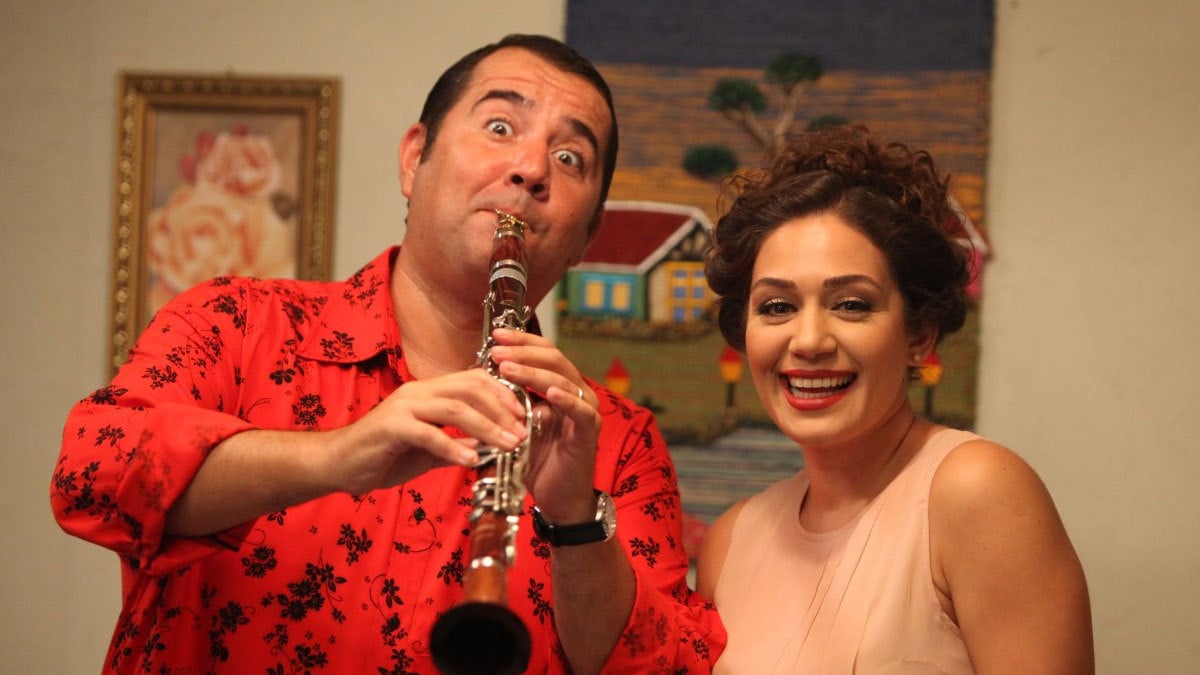ata-demirer-den-eski-esi-ozge-borak-itirafi-bu-fotograflar-unutulmadi-22 Ata Demirer kimdir? Nereli, kaç yaşında? Evli mi? Hangi film ve dizilerde rol aldı?