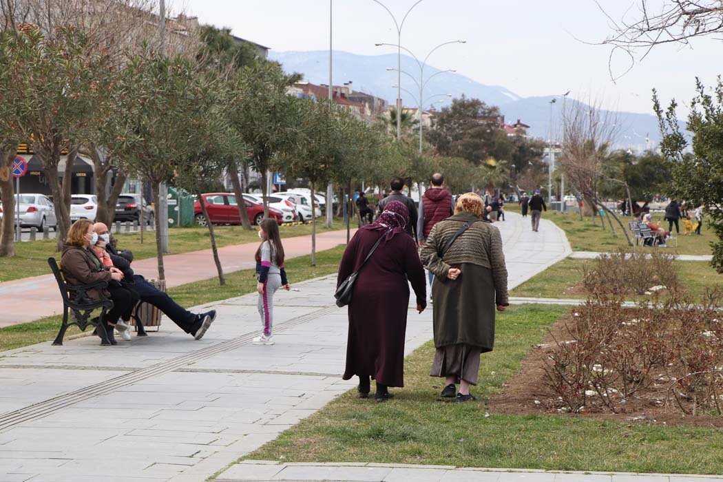 Bomba iddia: Bayram sonrası aşı olmayanlara kısıtlama gelecek!