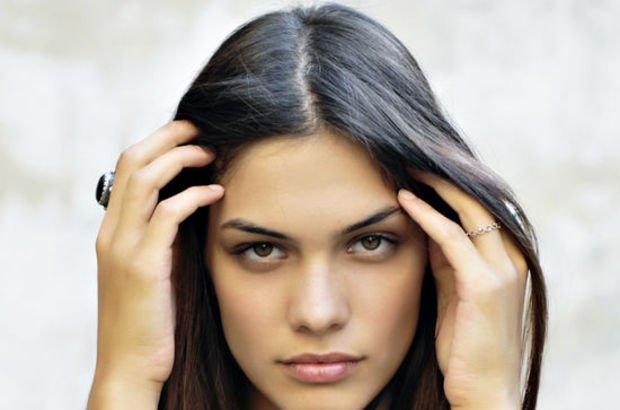 b3-010 Beste Kökdemir kimdir? Aslen nereli ve kaç yaşında?