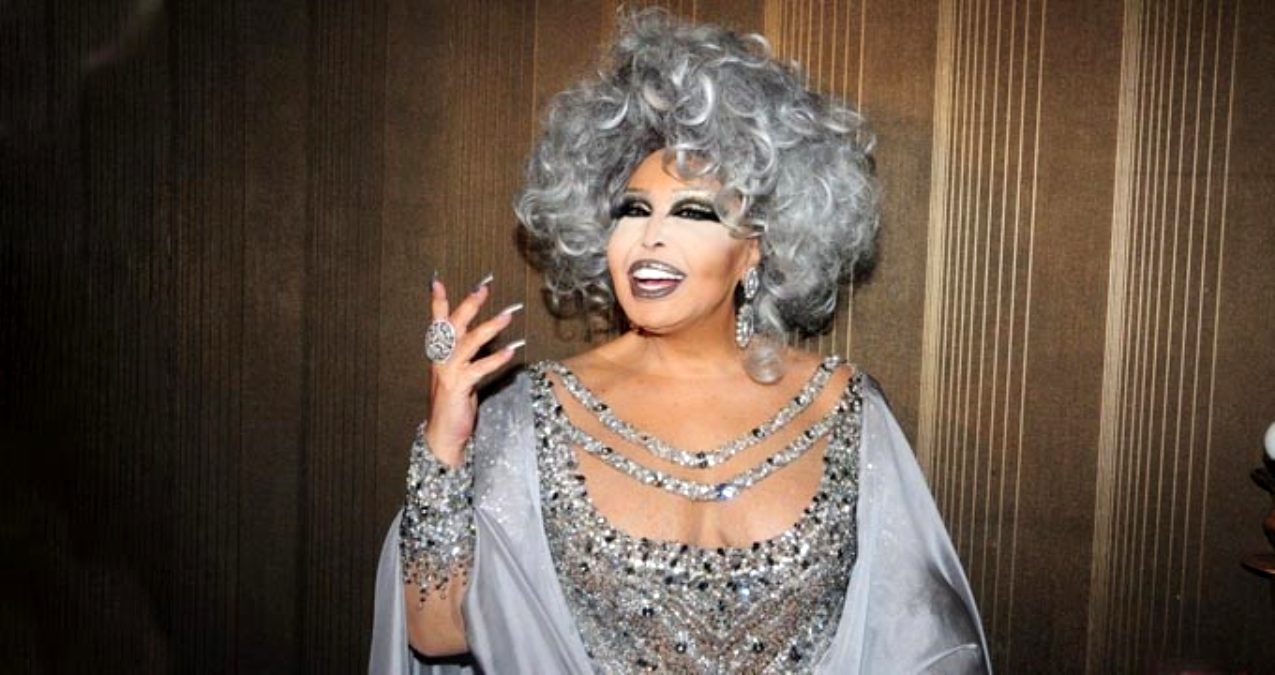 Bülent Ersoy Kimdir, Nerelidir, Nerede Doğdu? Kaç yaşında?