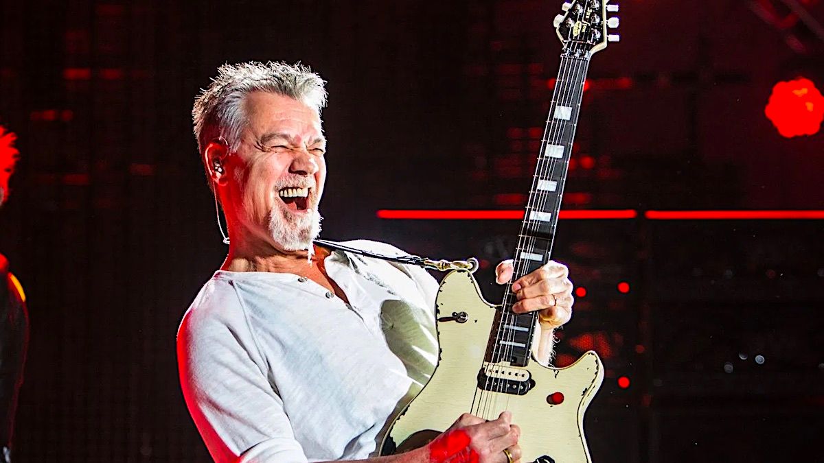 eddie-van-halen Eddie Van Halen kimdir? Nereli? Kaç yaşında? Neden öldü?