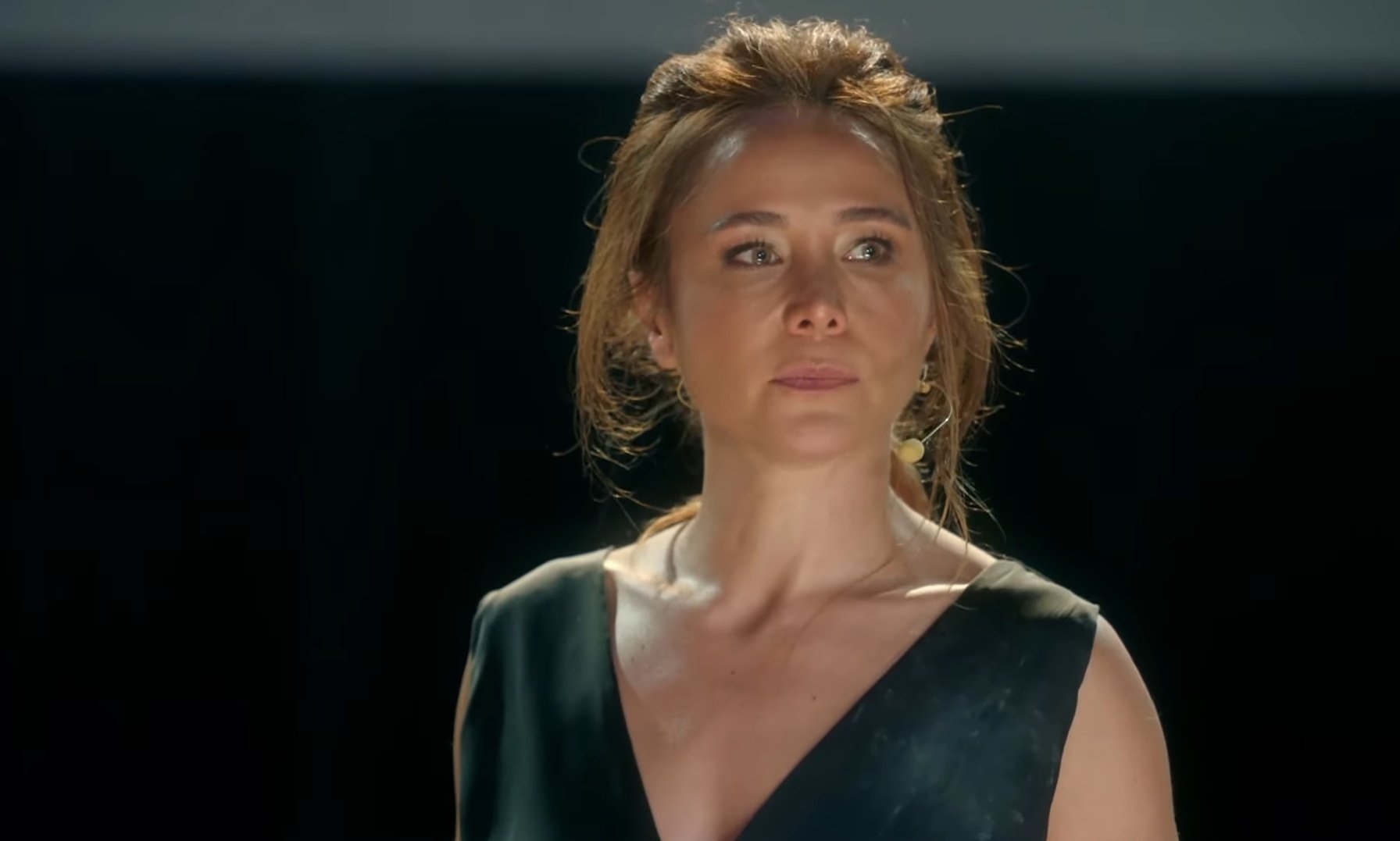 ekmwyqvwoaecaat-001 Burçin Terzioğlu Kimdir, Nerelidir, Nerede Doğdu? Kaç yaşında?