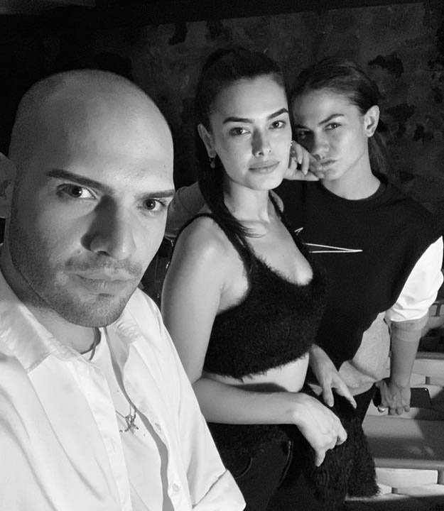 ezsibj8x0am4rbk ezsibj8x0am4rbk.jpg