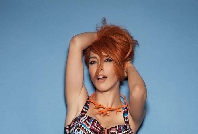 hande-yener-kimdir Hande Yener kimdir? Kaç yaşında? Nereli? | Şarkıcı Hande Yener hayatı