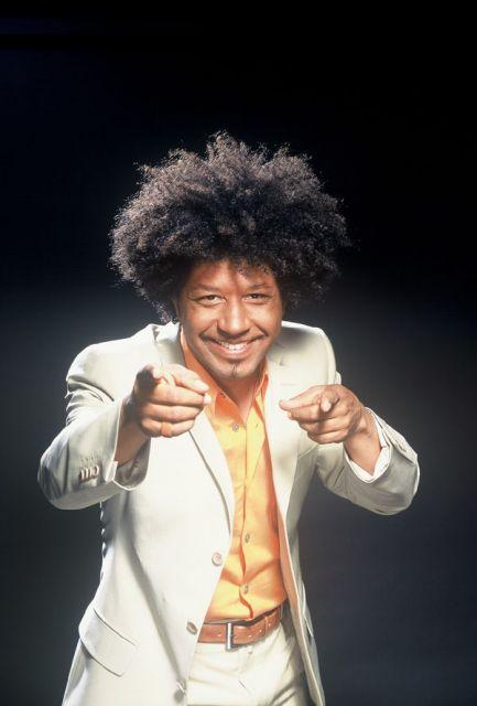 mansur-ark-168607 Mansur Ark kimdir? Kaç yaşında? Nereli? Evli mi? Eşi kim?