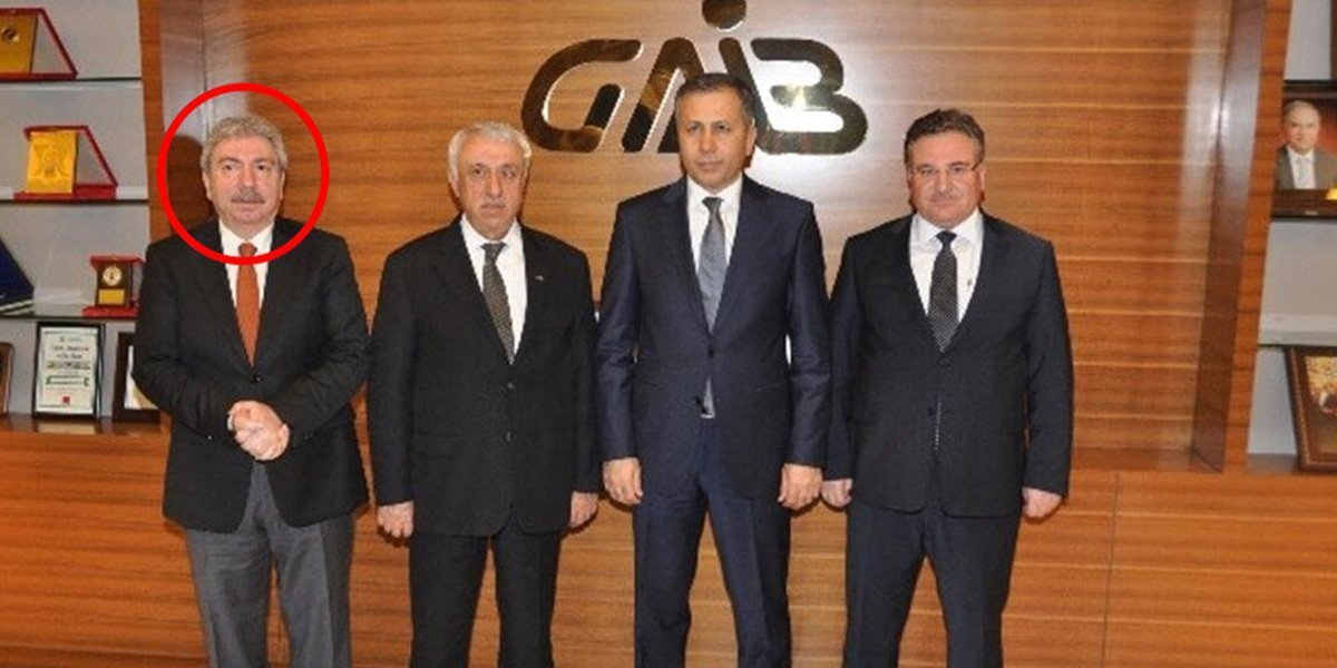 men Mehmet Teymur kimdir?