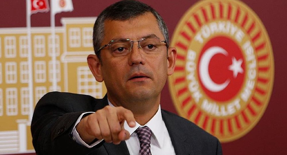 ozgur CHP İzmir Belediye Başkan adayı kim oldu? Özgür Özel kimdir?