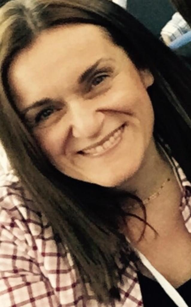 pel Pelin Alpkökin kimdir, aslen nerelidir, kaç yaşındadır?