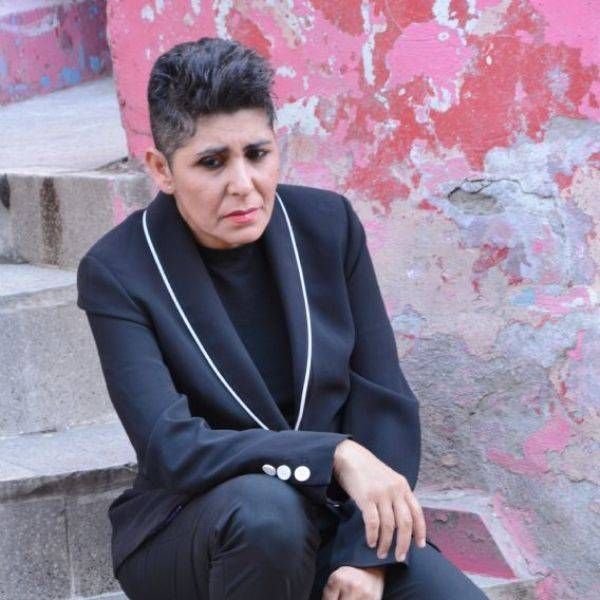 photo-7306-0-fod7 Cansever kimdir? Kaç yaşında? Hiç evlendi mi? Cansever'in gerçek adı ne?