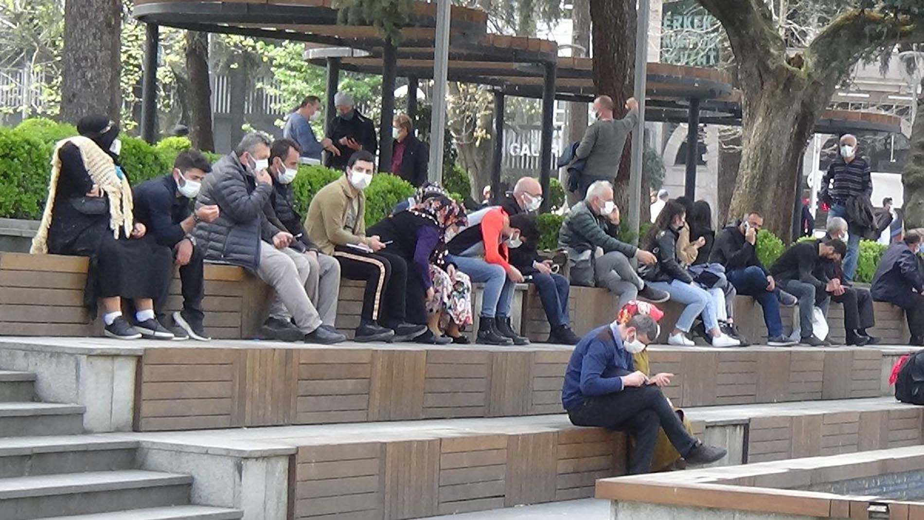 resim1-17564480-16-9-1617869374 Gazeteci Deniz Zeyrek aşama aşama yazdı! 17 Mayıs'tan sonra yasaklar kalkıyor: Sokağa çıkma yasağı , kafe, lokanta, aşılama...